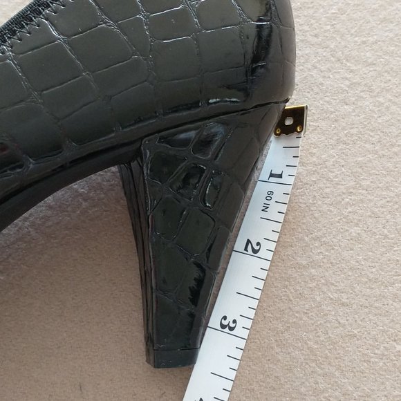 Sam & Libby size 7.5 black heels, approx 3.5" heel height - Picture 3 of 11